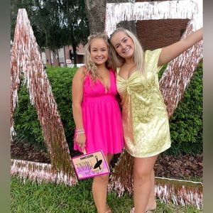 Alter’d State Jocelyn Satin Daisy Dress in Yellow